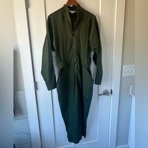 Athleta size 8 green jumpsuit